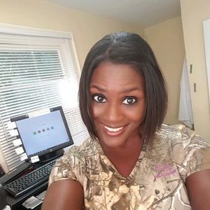 Meet your Posher, Candiace